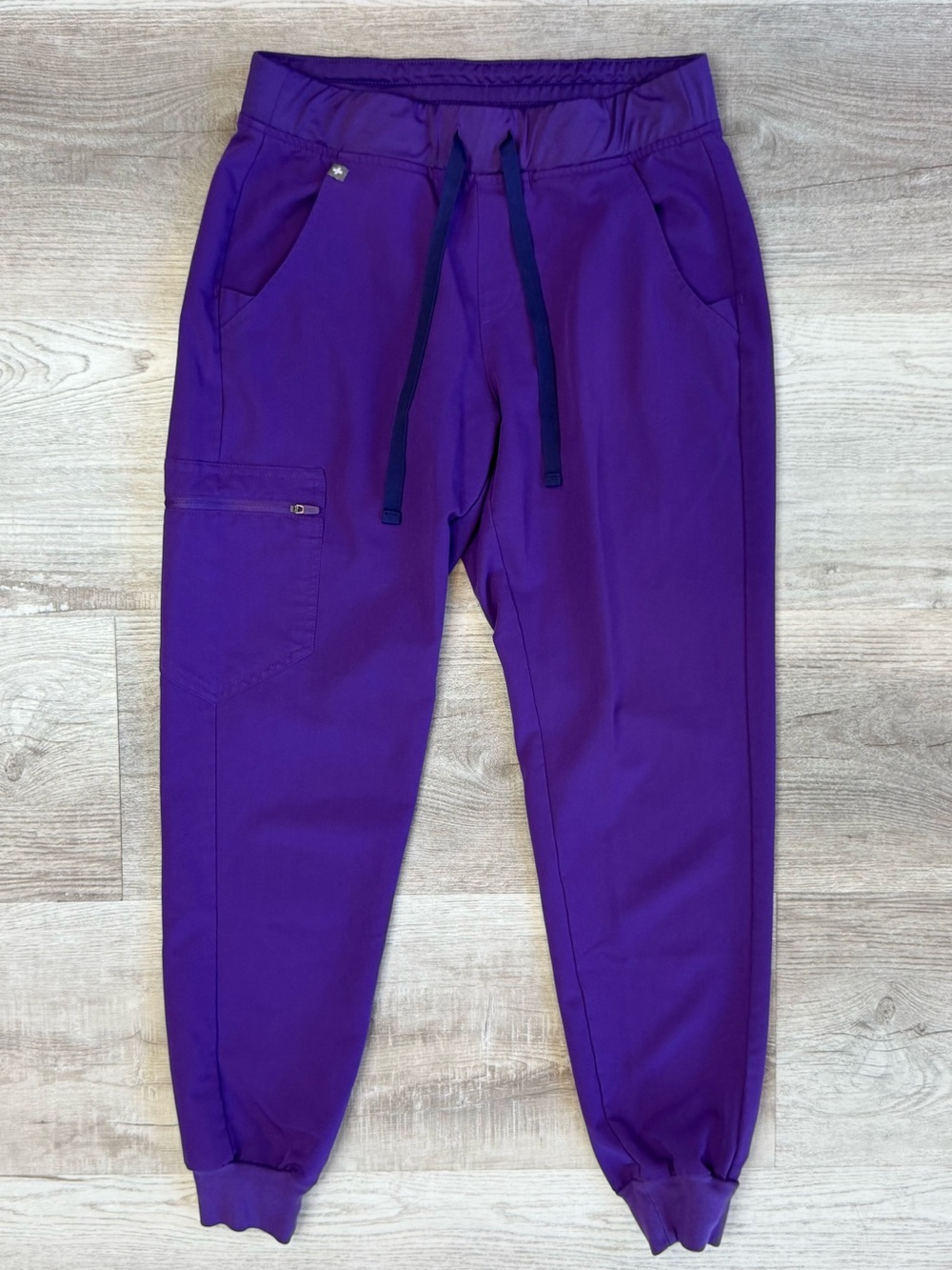 Figs Zamora Jogger Scrub Pant Purple Pulse Women’s size S